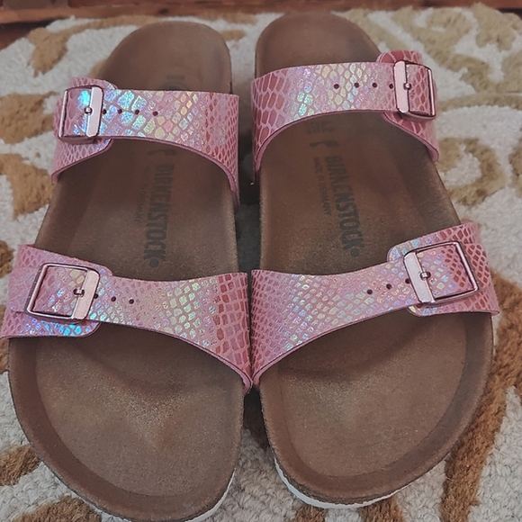 ~~BIRKENSTOCKS🩴~~ - Picture 2 of 6